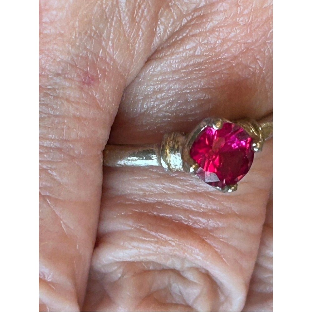 Silpada Sterling silver Band Ring with Bright Pink Round Gemstone size 8